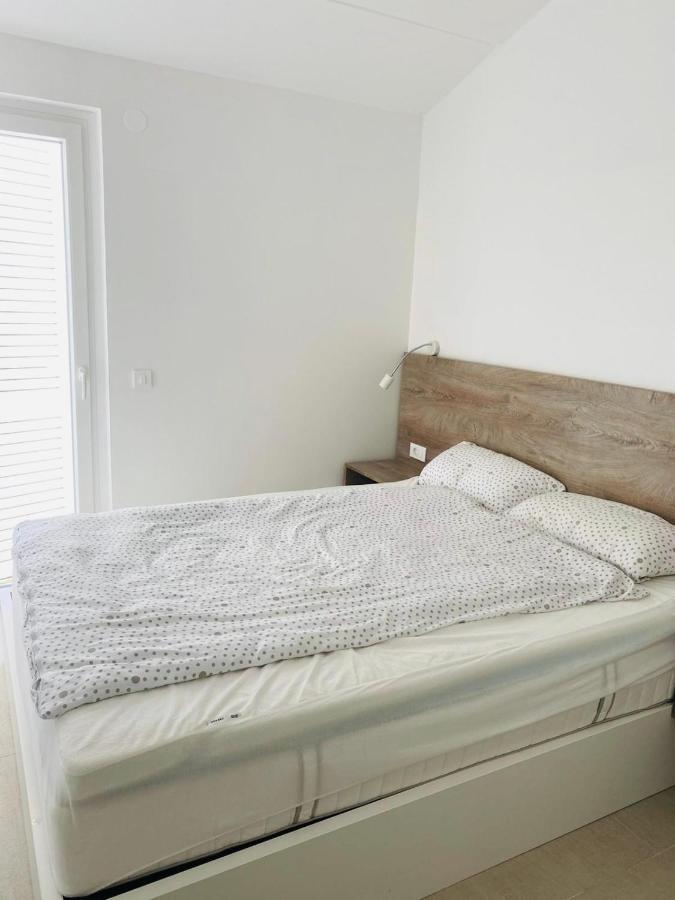 Cozy Apartment Gajac, Pag -B1 Zone Skunca エクステリア 写真